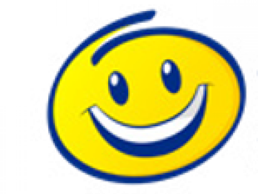 CLAREAMENTO DENTAL: UM NOVO LOOK PARA SEU SORRISO
