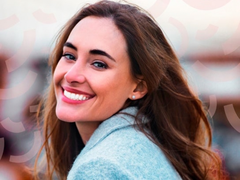 EMBELEZAMENTO DO SORRISO: FACETAS DE PORCELANA E LENTES DE CONTATO
