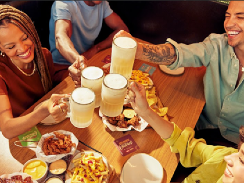 Happy hour de final de ano: Rodízio com chopp e aperitivos à vontade do Outback é ótima opção 