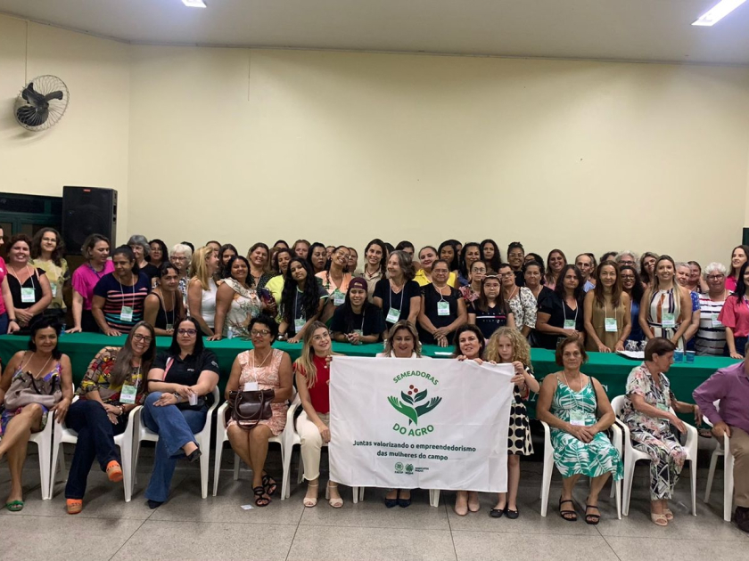 Comissão semeadoras do agro marca presença na Agrishow 2024 com protagonismo feminino