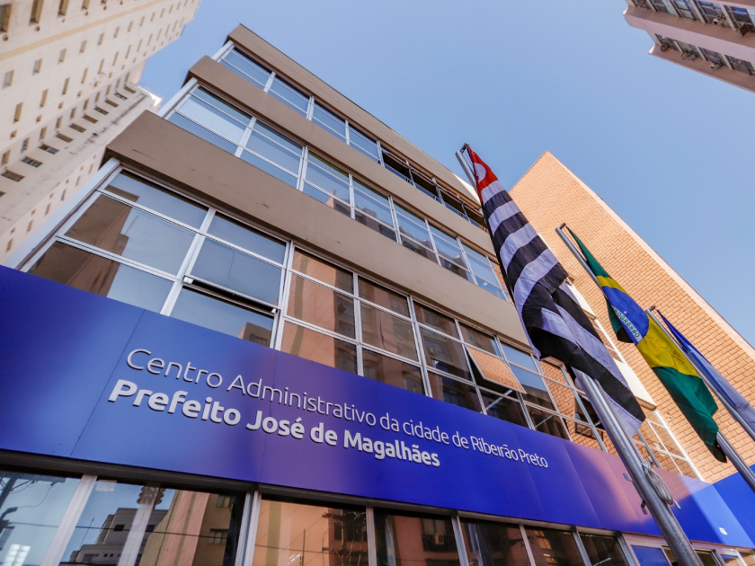 Prefeito Ricardo Silva apresenta ao Sindicato dos Servidores Municipais proposta de reajuste salarial com maior aumento real em 20 anos